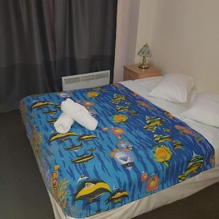 Accommodation Sydney - Kent Street Sydney Cbd Top Floor 2 Bedroom Apartment With Balcony Exterior photo