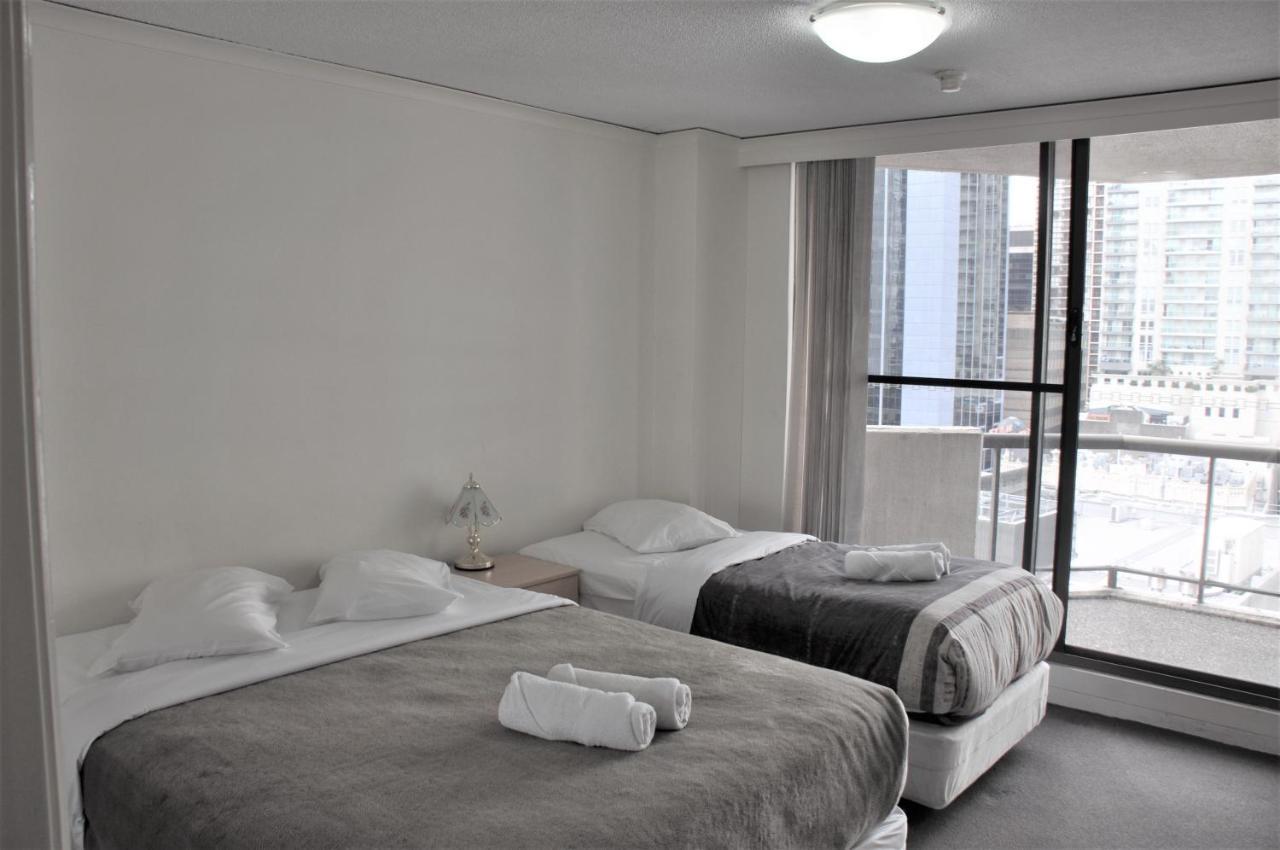 Accommodation Sydney - Kent Street Sydney Cbd Top Floor 2 Bedroom Apartment With Balcony Exterior photo